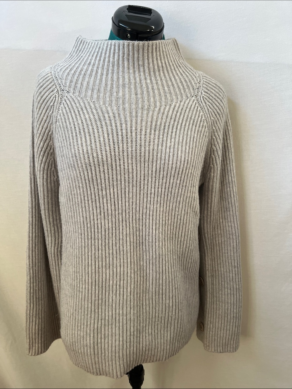 Vince Wool & Cashmere Ribbed Funnel Neck Sweater - Light Gray with Wide Sleeves